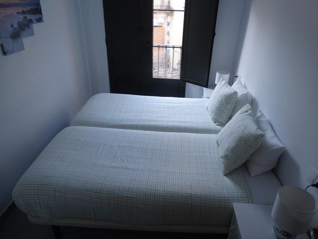 Malaga Apartamentos - Nuno Gomez, 24 ห้อง รูปภาพ